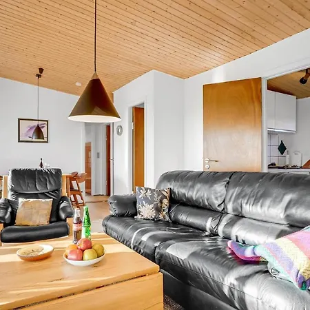 Amazing In With Kitchen *