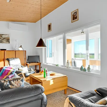 Amazing In With Kitchen